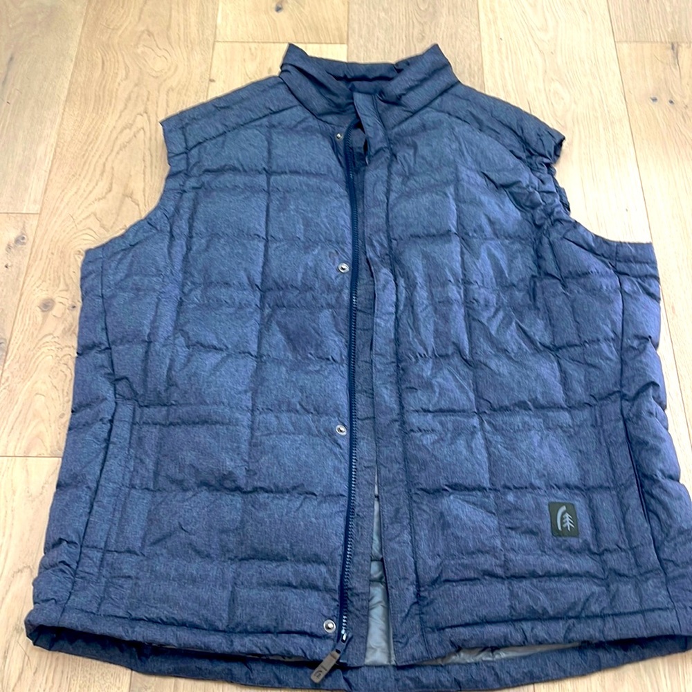 Sierra Designs puffer vest. Denim look.